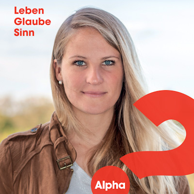 Eine junge Frau, die im Alpha-Kurs ihren Glauben entdeckt hat